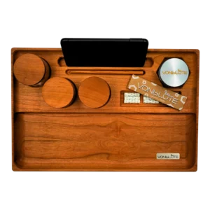 Draufsicht auf das Rolling Tray Dab ’n Roll® Essential Set mit sichtbarer Ausstattung freigestellt