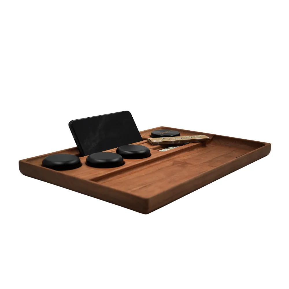 Linke Seitenansicht des Dab ’n Roll® Signature Sets mit sichtbarem Zubehör