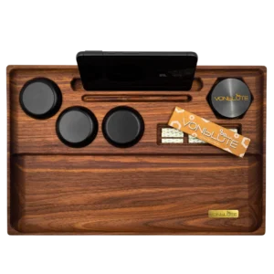 Premium Rolling Tray aus Holz – VONbLÜTE Dab 'n Roll® | Handgefertigt aus Kirsch- oder Nussbaumholz mit präzisen Ablagen für Papers, Filter & Grinder.